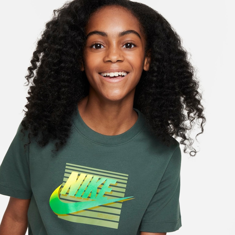 Camiseta Nike Sportswear Infantil - Foto 3