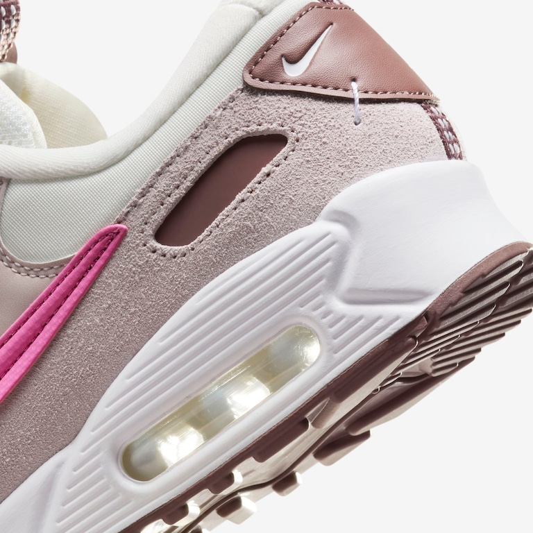 Tênis Nike Air Max 90 Futura Feminino - Foto 9