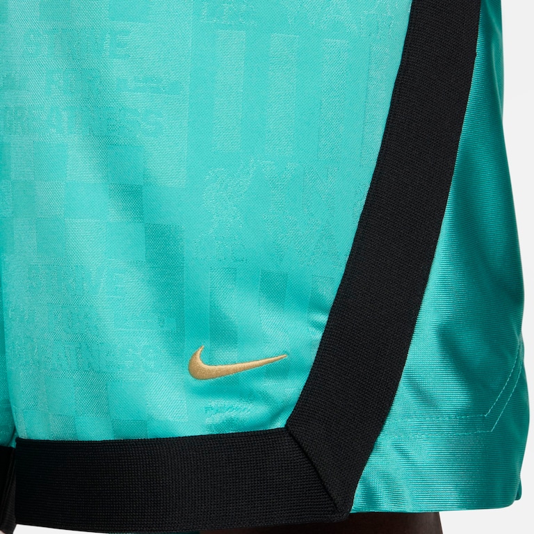 Shorts Nike Liverpool x LeBron James DNA Masculino - Foto 5