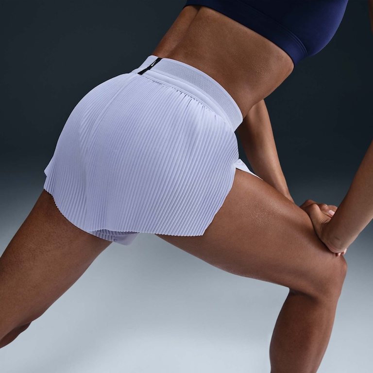 Shorts Nike Dri-Fit ADV Aeroswift Feminino - Foto 3