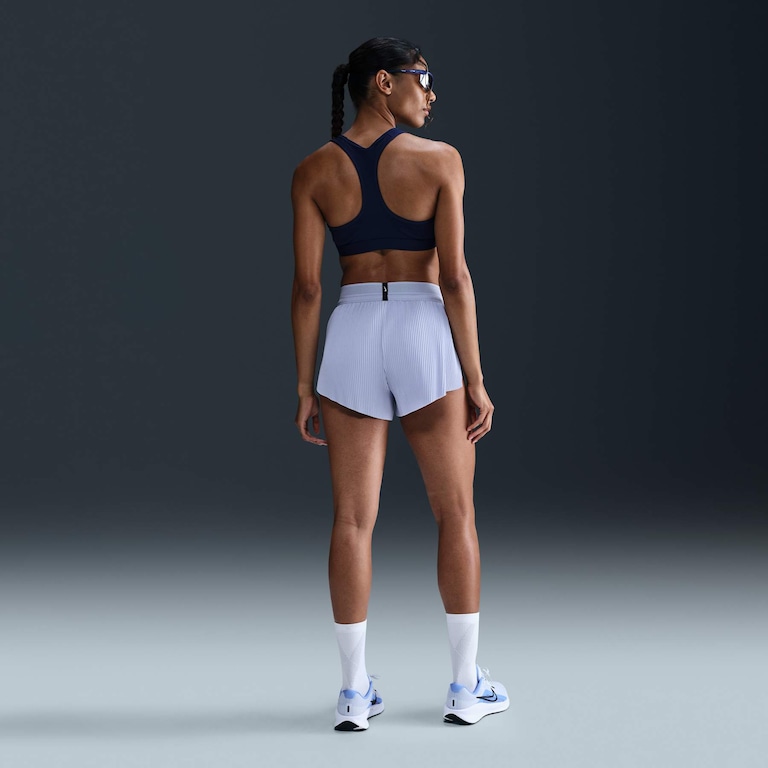 Shorts Nike Dri-Fit ADV Aeroswift Feminino - Foto 4