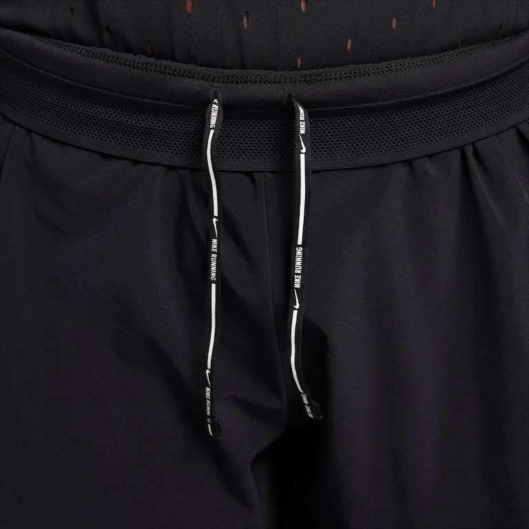 Shorts Nike Dri-Fit ADV Aeroswift Feminino - Foto 4