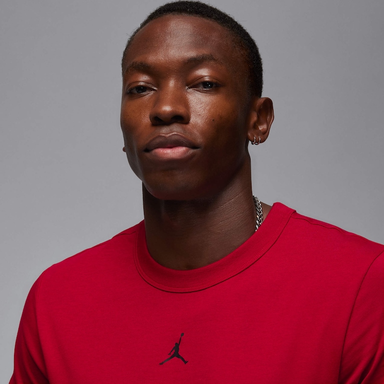 Camiseta Jordan Dri-FIT Sport Masculina - Foto 3