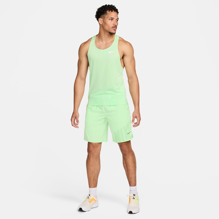 Shorts Nike Dri-FIT Challenger Masculino - Foto 8