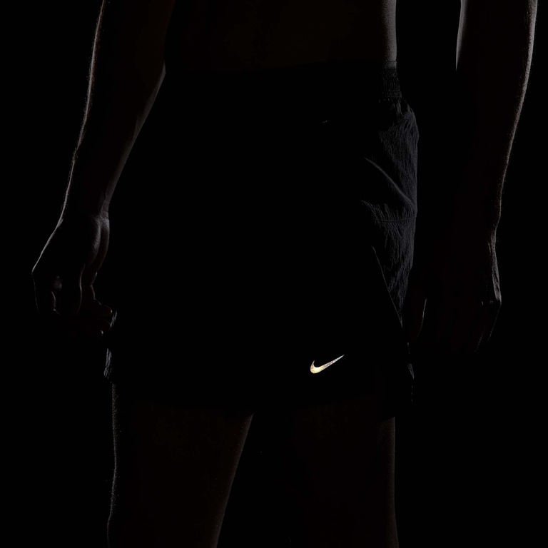 Shorts Nike Stride Running Division Masculino - Foto 10