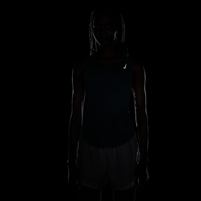 Regata Nike Dri-FIT Fast Feminina - Foto 4