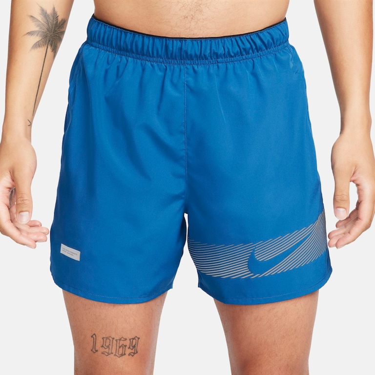 Shorts Nike Challenger Masculino - Foto 2