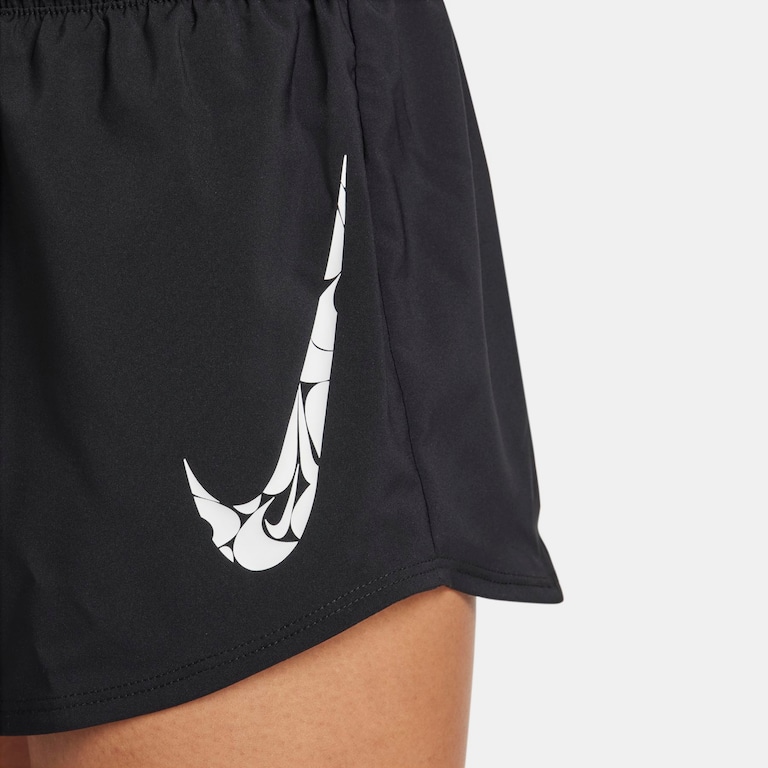 Shorts Nike One Swoosh Feminino - Foto 4