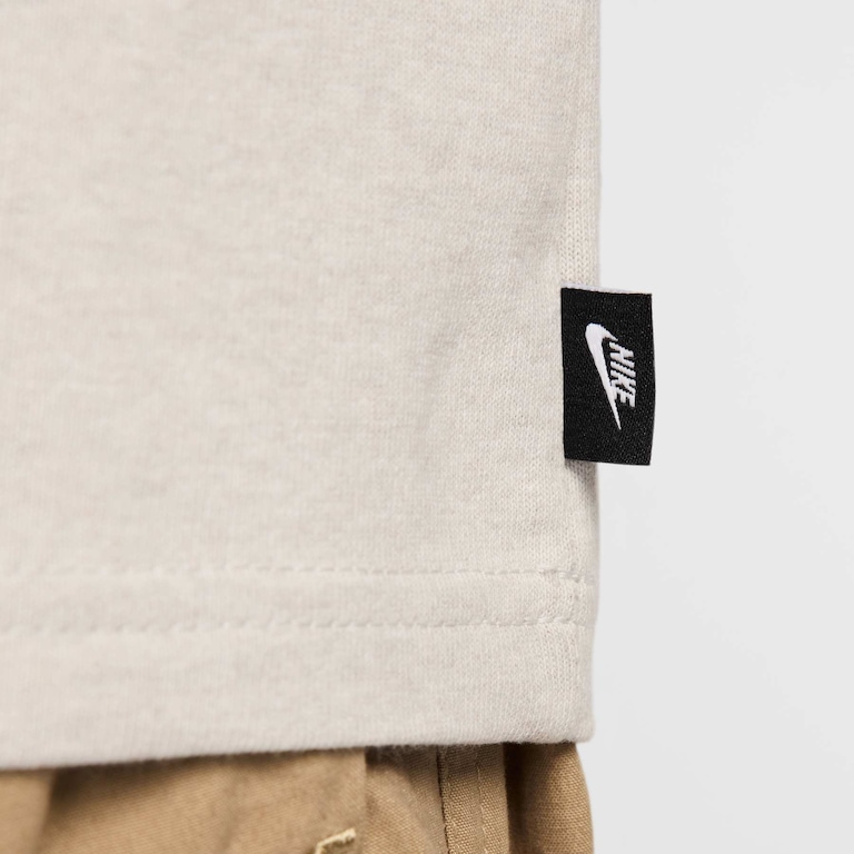 Camiseta Nike Sportswear Premium Essentials Masculina - Foto 5