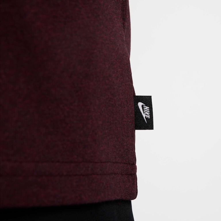 Camiseta Nike Sportswear Premium Essentials Masculina - Foto 4