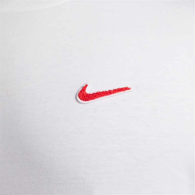 Camiseta Nike Sportswear Heart Masculina - Foto 10