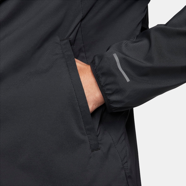 Jaqueta Nike Run Energy Windrunner Masculina - Foto 6