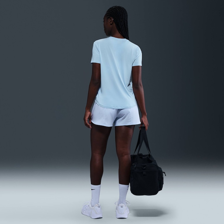 Camiseta Nike Dri-FIT One Feminina - Foto 5