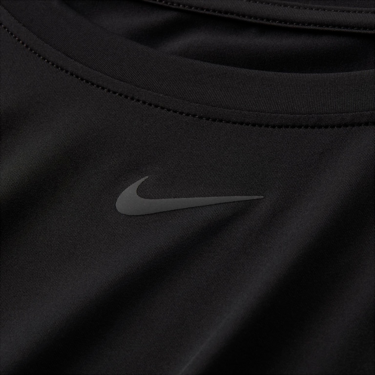 Camiseta Nike Dri-FIT One Feminina - Foto 6