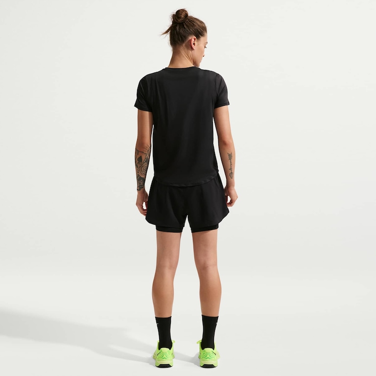 Camiseta Nike Dri-FIT One Feminina - Foto 5