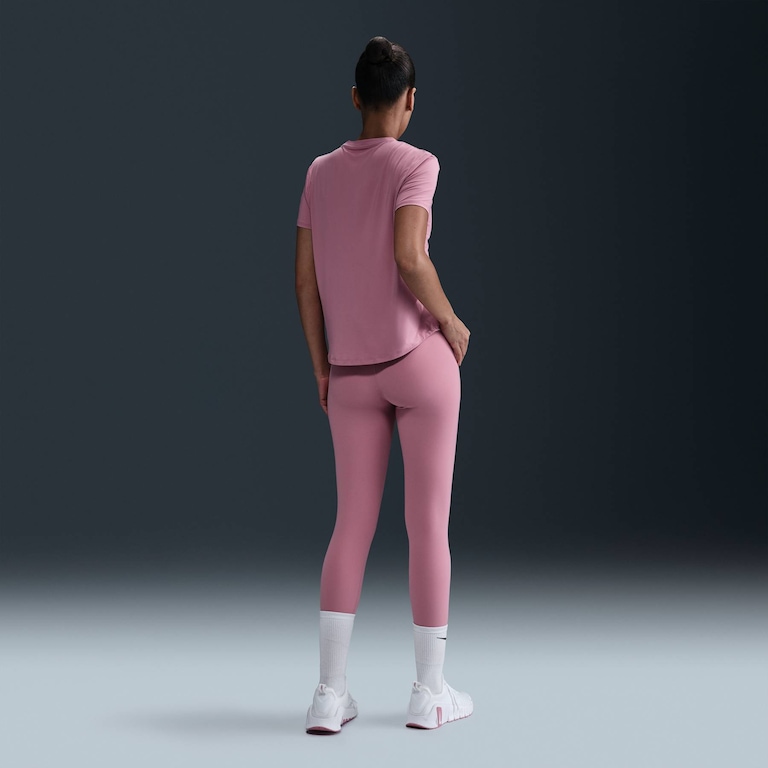 Camiseta Nike Dri-FIT One Feminina - Foto 5