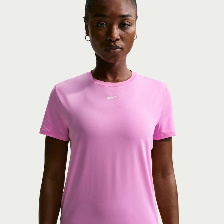 Camiseta Nike Dri-FIT One Feminina - Foto 1
