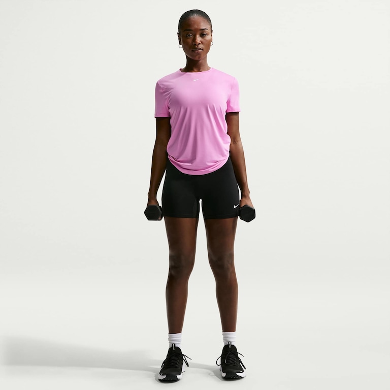 Camiseta Nike Dri-FIT One Feminina - Foto 4
