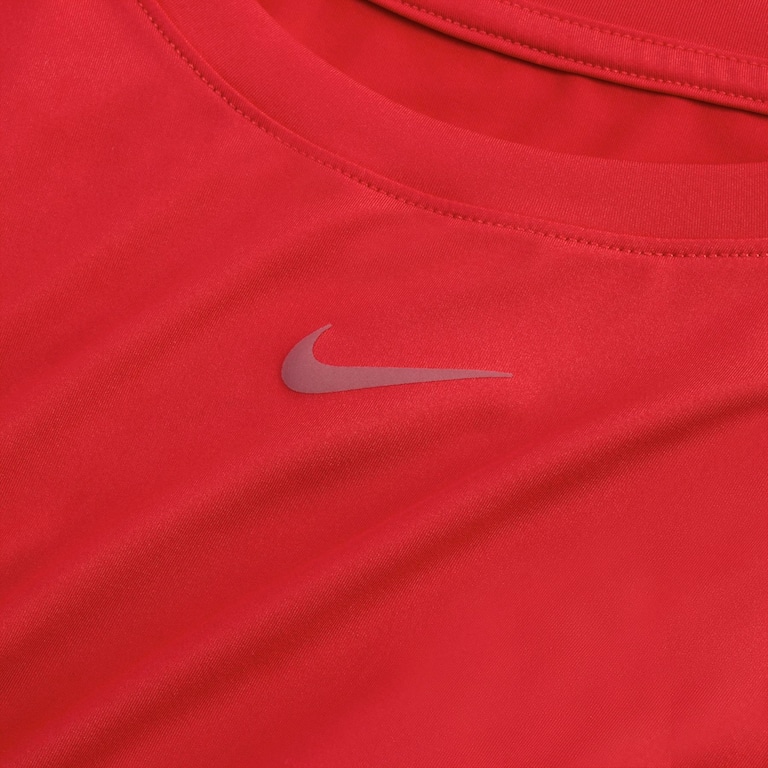 Camiseta Nike Dri-FIT One Feminina - Foto 6