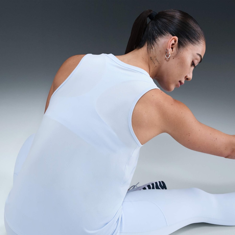 Regata Nike Dri-FIT One Feminina - Foto 2