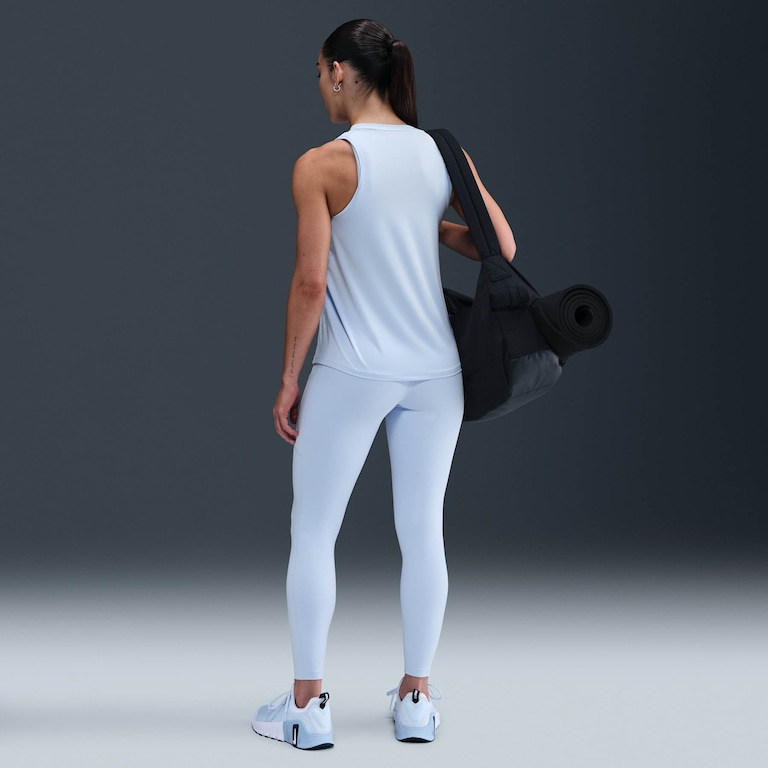 Regata Nike Dri-FIT One Feminina - Foto 5