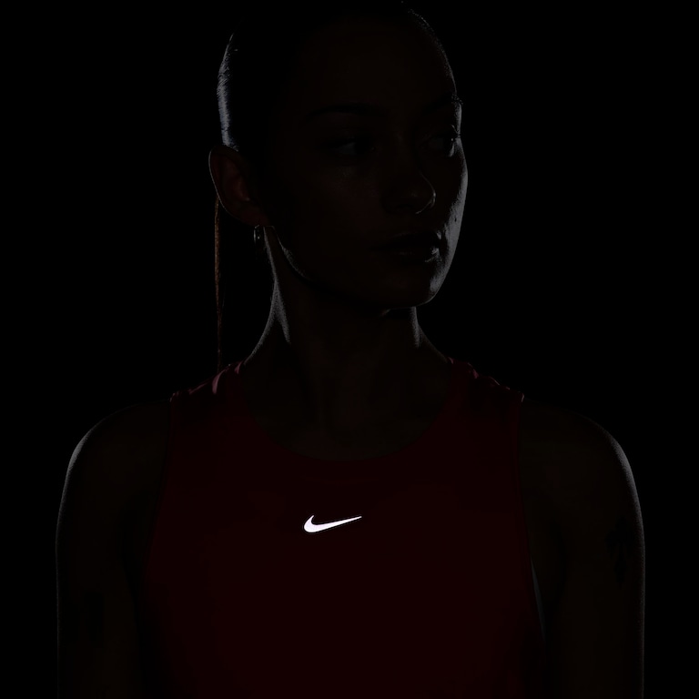 Regata Nike Dri-FIT One Feminina - Foto 4