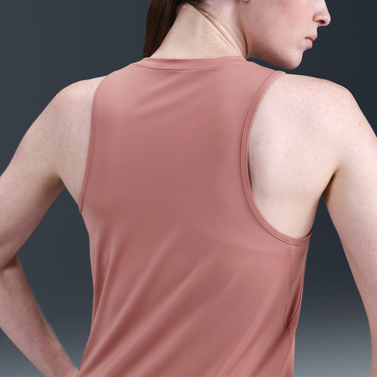 Regata Nike Dri-FIT One Feminina - Foto 2