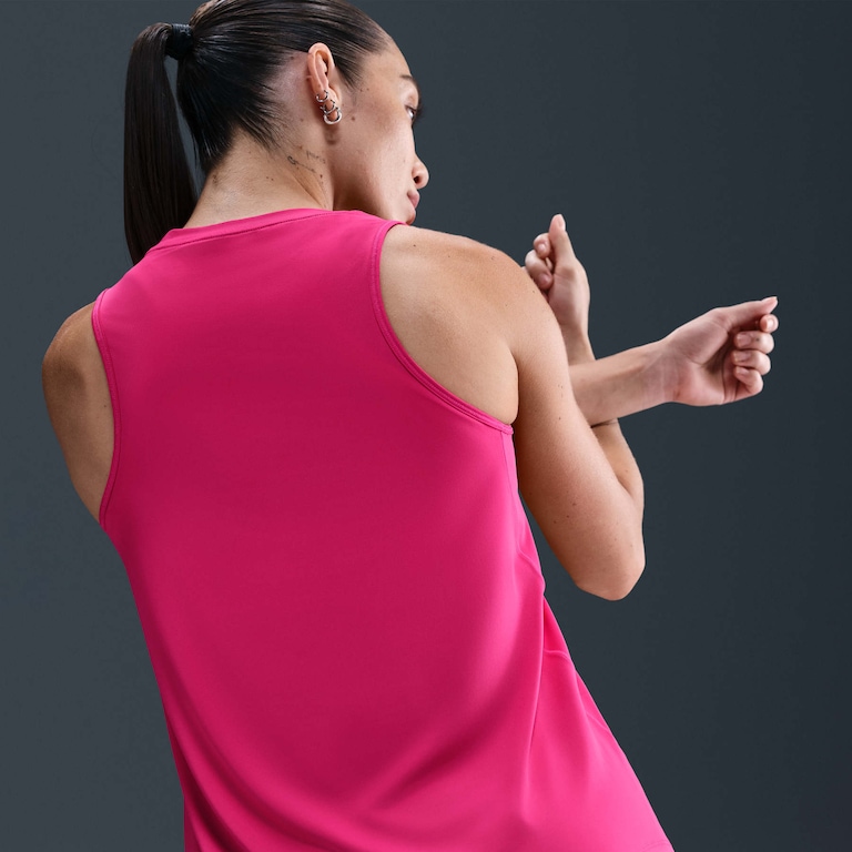 Regata Nike Dri-FIT One Feminina - Foto 2