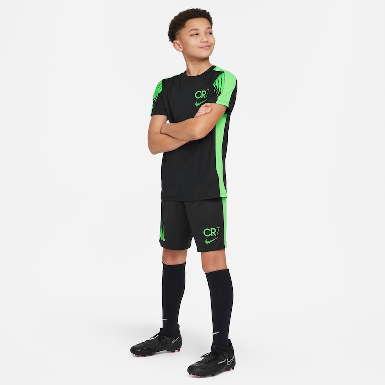 Shorts Nike Dri-FIT Academy 23 CR7 Infantil - Foto 7