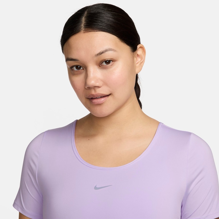 Camiseta Nike Dri-FIT One Cropped Feminina - Foto 6