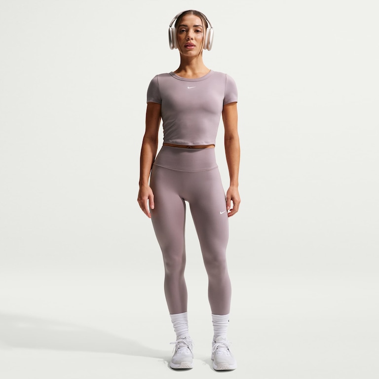 Camiseta Nike Dri-FIT One Cropped Feminina - Foto 4