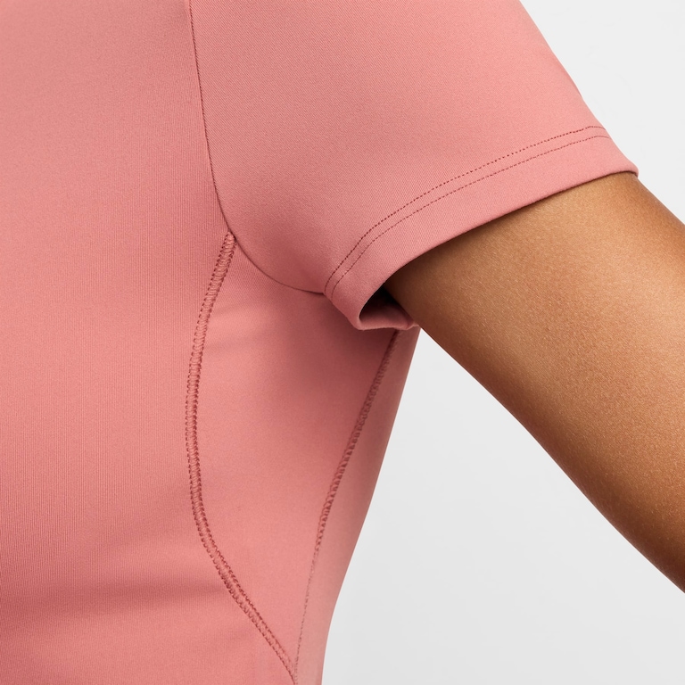 Camiseta Nike Dri-FIT One Cropped Feminina - Foto 4