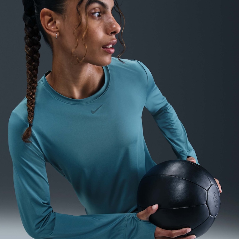 Camiseta Nike Dri-FIT One Feminina - Foto 3