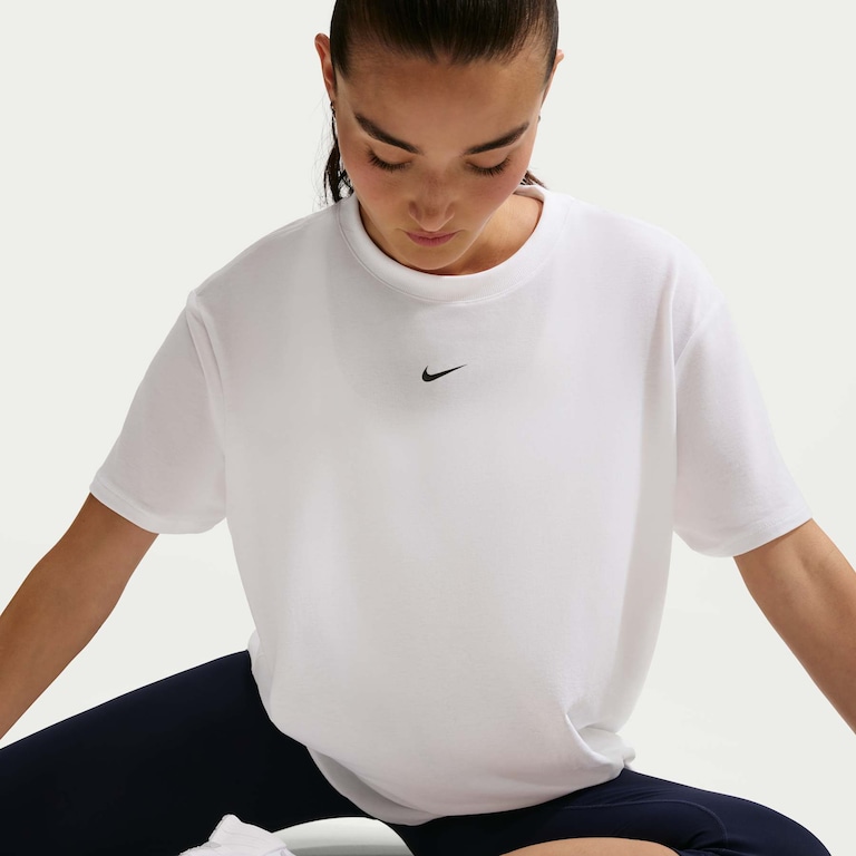 Camiseta Nike Dri-FIT One Feminina - Foto 3