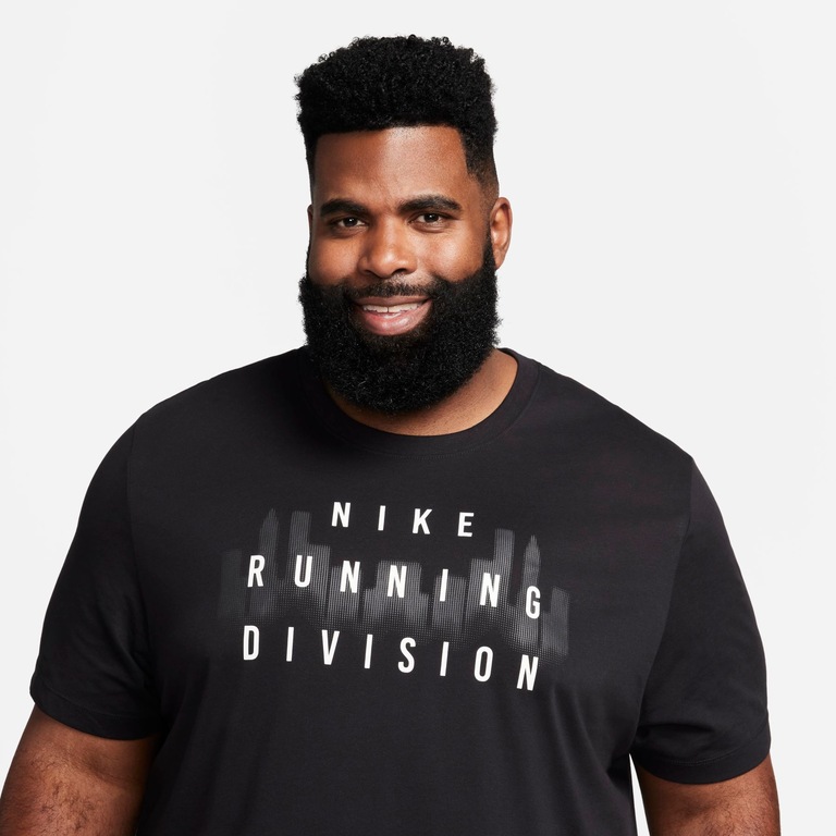 Camiseta Nike Dri-FIT Run Division Masculina - Foto 8