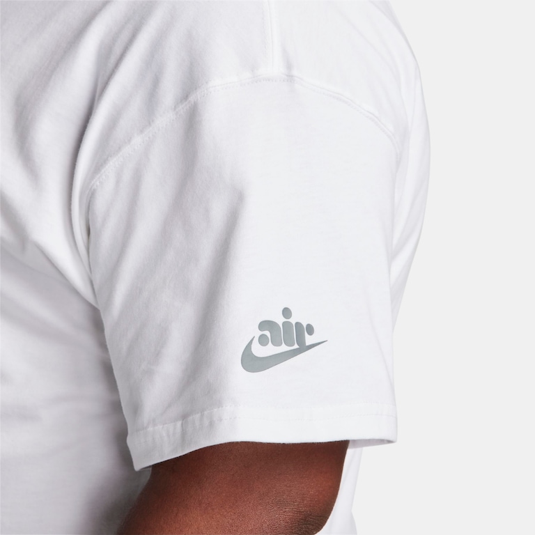 Camiseta Nike Sportswear Max90 Masculina - Foto 9