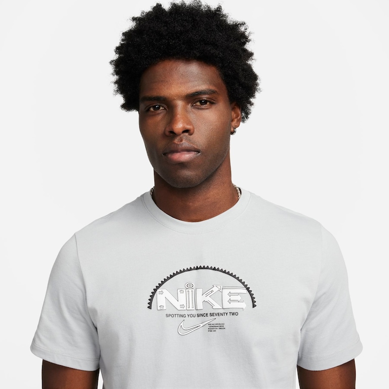 Camiseta Nike Vintage Masculina - Foto 2
