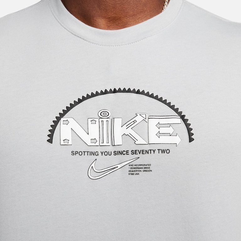 Camiseta Nike Vintage Masculina - Foto 3