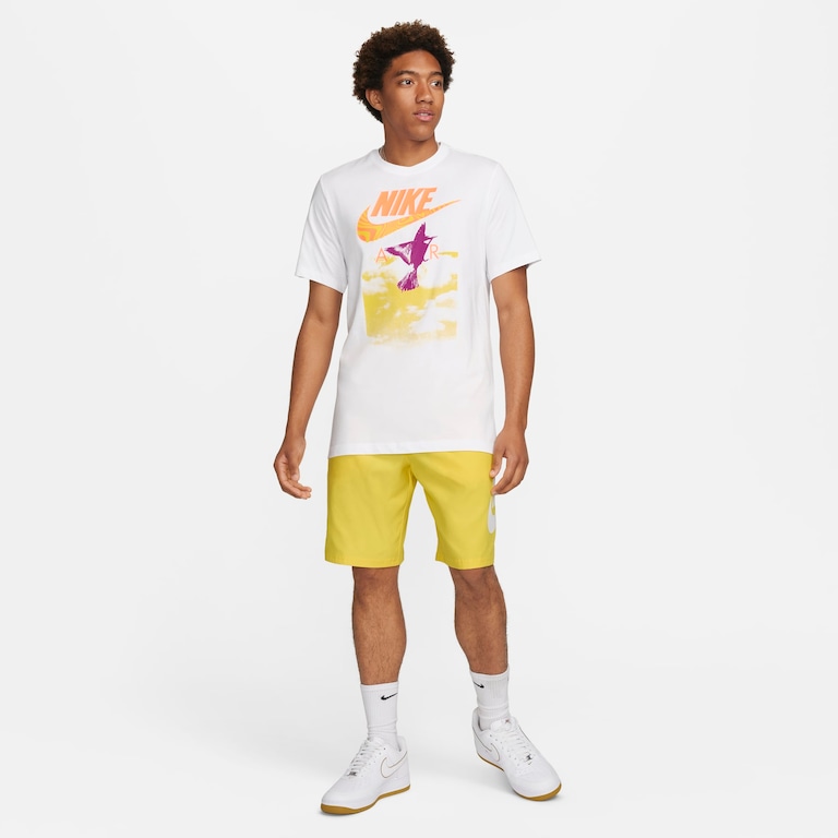 Camiseta Nike Sportswear Masculina - Foto 4