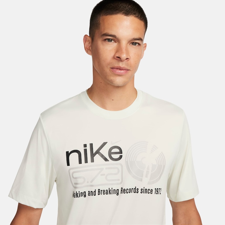 Camiseta Nike Dri-FIT Masculina - Foto 2