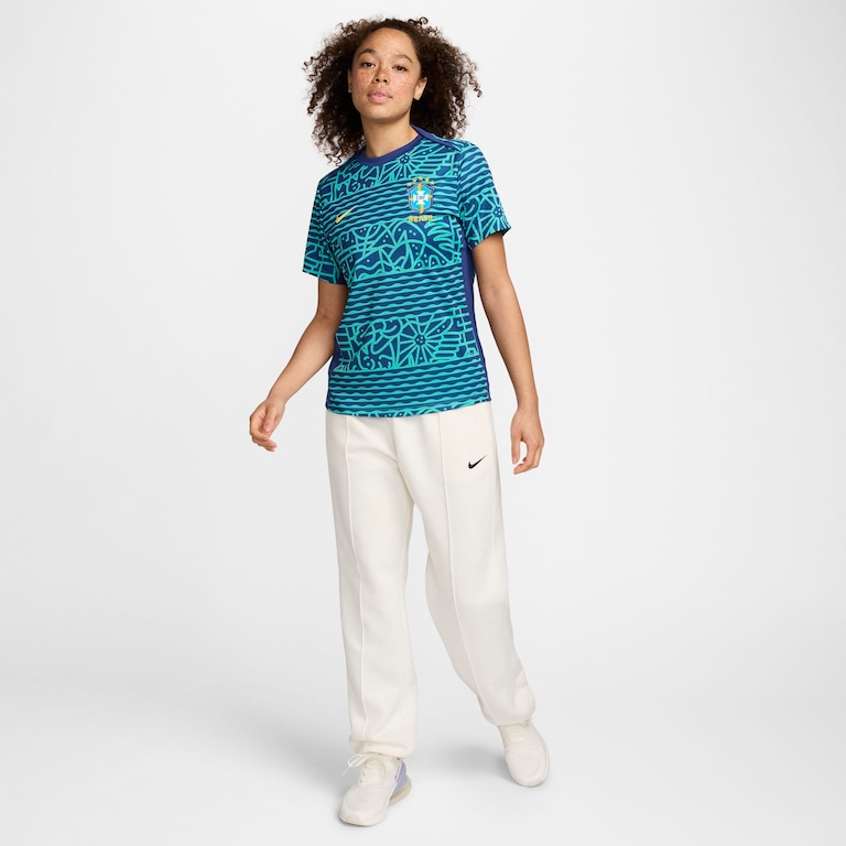 Camiseta Nike Brasil Pré Jogo Dri-FIT Academy Pro Feminina - Foto 6