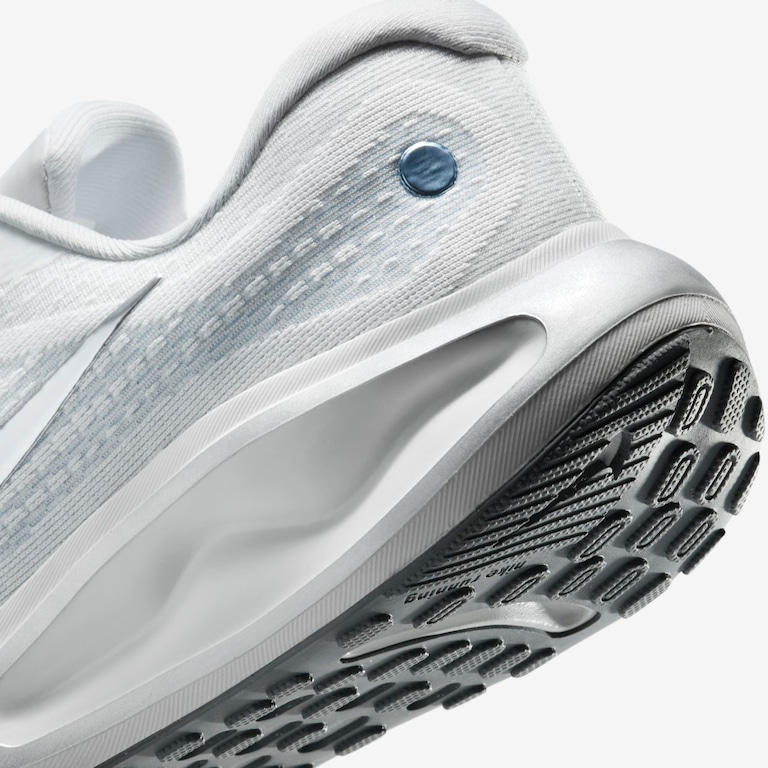 Tênis Nike Journey Run Feminino - Foto 8