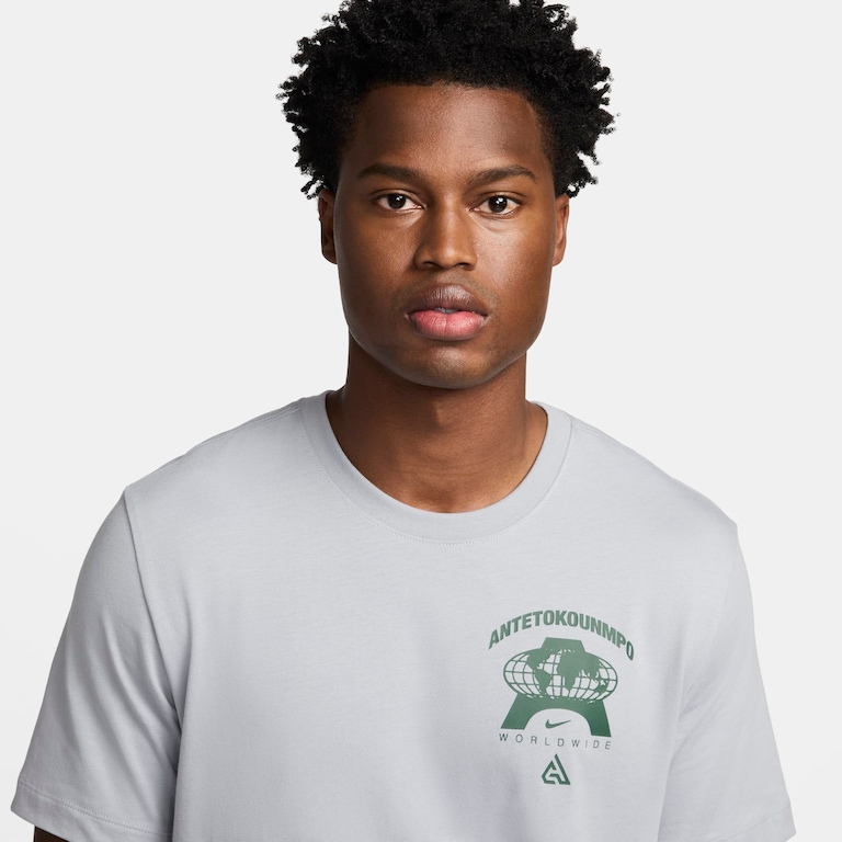 Camiseta Nike Giannis Masculina - Foto 2