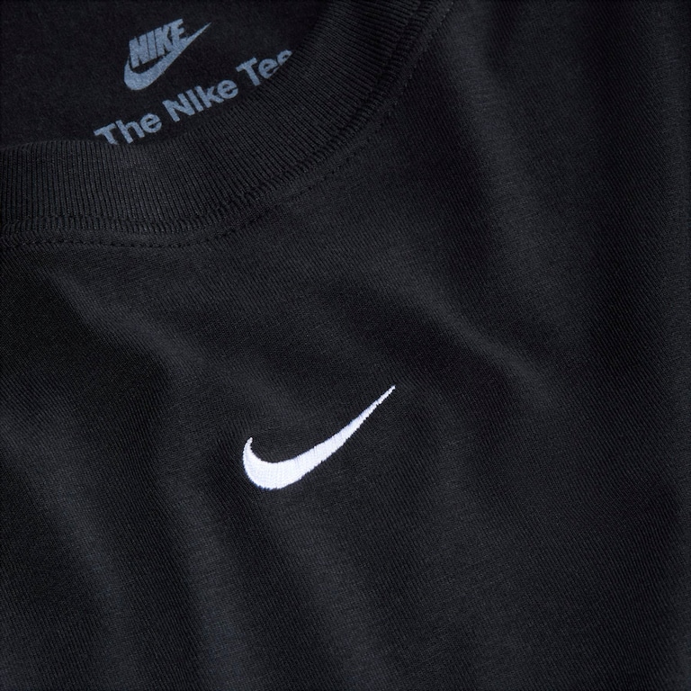 Camiseta Nike Sportswear Chill Knit Feminina - Foto 6