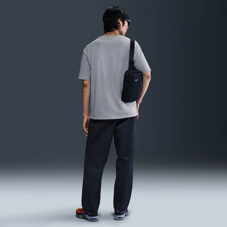 Camiseta Nike Sportswear Masculina - Foto 5