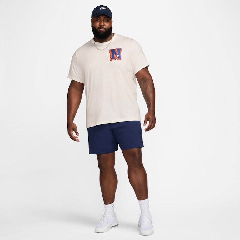 Camiseta Nike Sportswear Masculina - Foto 12