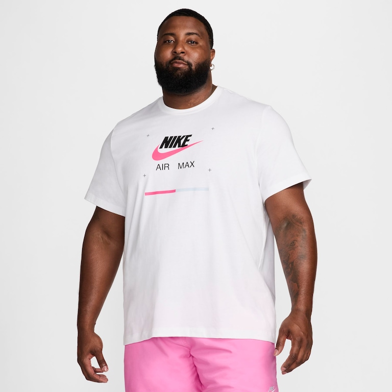 Camiseta Nike Sportswear Masculina - Foto 5
