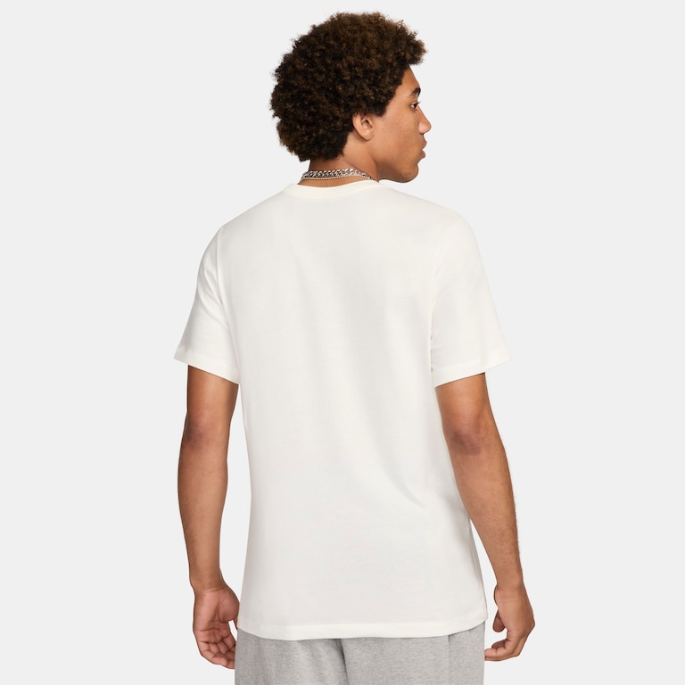 Camiseta Nike Sportswear Masculina - Foto 2