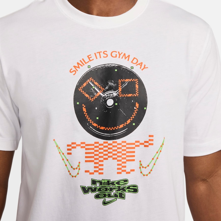 Camiseta Nike Dri-FIT Masculina - Foto 4