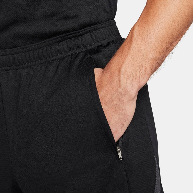 Shorts Nike Dri-FIT Strike Masculino - Foto 5
